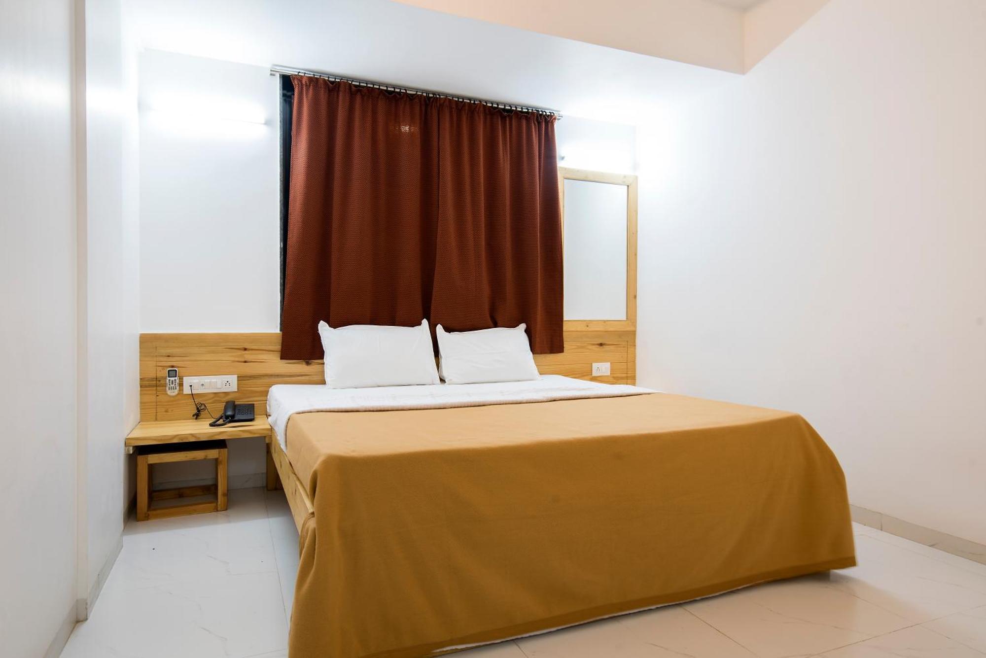 Casa Fedora Holiday Home Lonavala Eksteriør billede